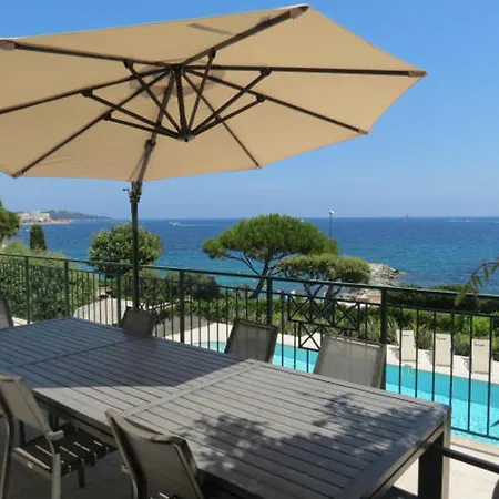 Villa 5 Pieces + T2, Piscine, Clim, Bord De Mer, 10-12 Pers - Fr-1-780-3 Sainte-Maxime