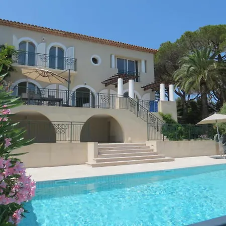 Villa 5 Pieces Et Appart. 2 Pieces Clim., Piscine Privee, Pour 10-12 Pers., Vue - Fr-1-780-3 Sainte-Maxime